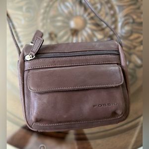 Fossil small brown leather crossbody handbag. Perfect for school.